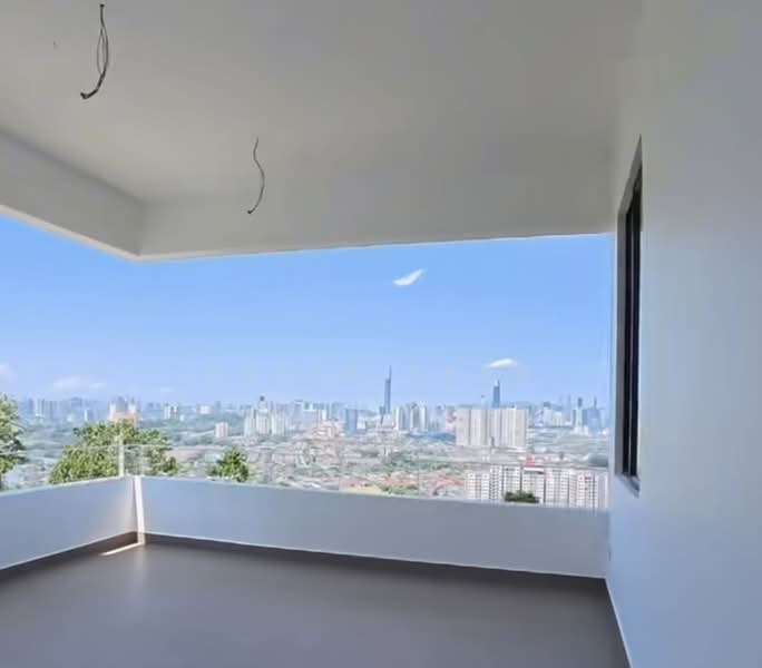 Rumah Banglo untuk Dijual di Taman Bukit Permai (Cheras) - David Tang - Balcony - PropertyGuru.com.my