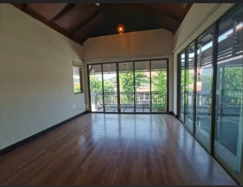 Rumah Berkembar untuk Dijual di Duta Tropika (Batu) - Angel Ooi - Balcony - PropertyGuru.com.my