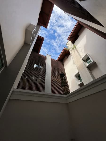 Rumah Berkembar untuk Dijual di Duta Tropika (Batu) - Angel Ooi - Exterior - PropertyGuru.com.my