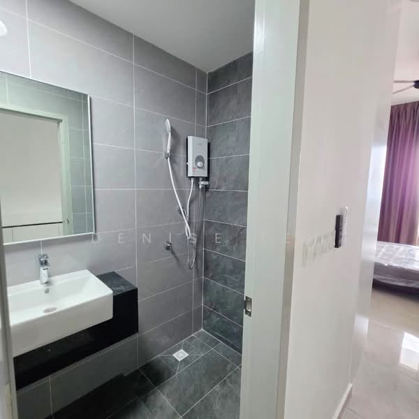 Kondominium untuk Disewa di Lucerne Residences - Denise Teh - Bathroom - PropertyGuru.com.my
