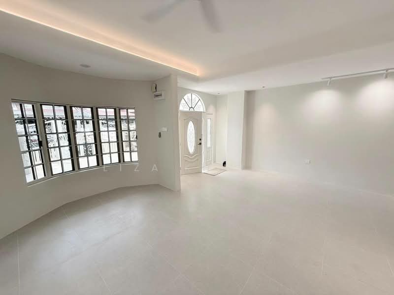 Terraced House for Sale in Ampang (Selangor) - Liza Khalid - Entrance - PropertyGuru.com.my