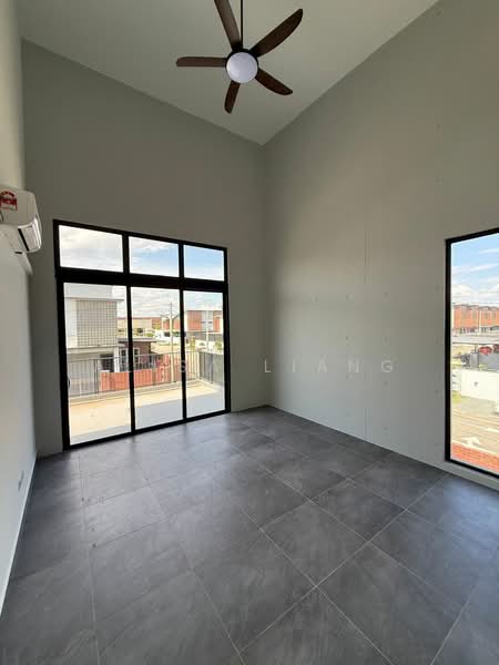 Rumah Kluster untuk Disewa di Setia Tropika (Johor Bahru) - Alisa Liang - PropertyGuru.com.my