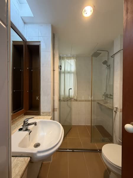 Kondominium untuk Disewa di Almaspuri - Kate Lim - Bathroom - PropertyGuru.com.my