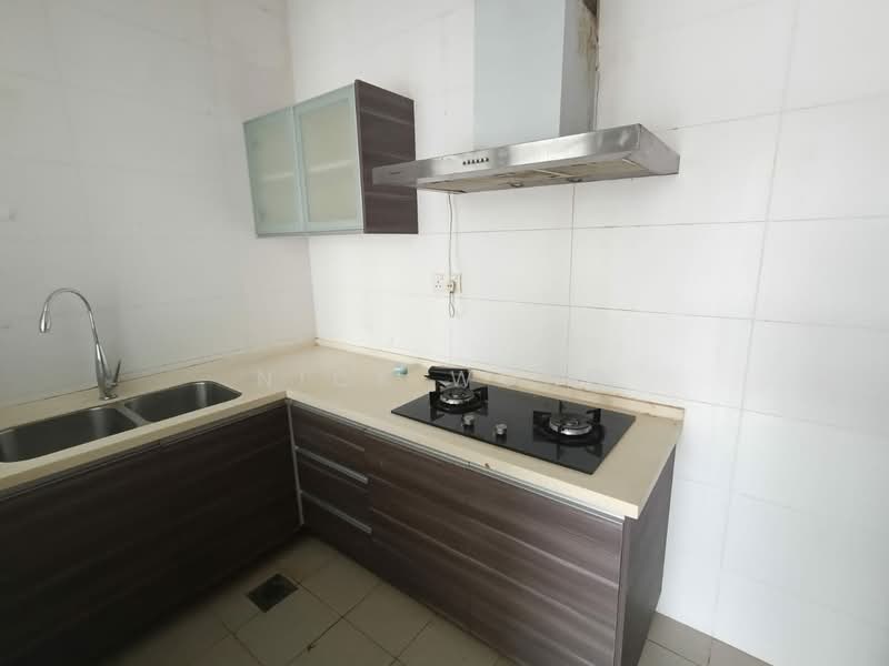 Rumah Teres 4 Tingkat untuk Disewa di Happy Garden (Kuchai Lama) - Nick Wong - Kitchen - PropertyGuru.com.my