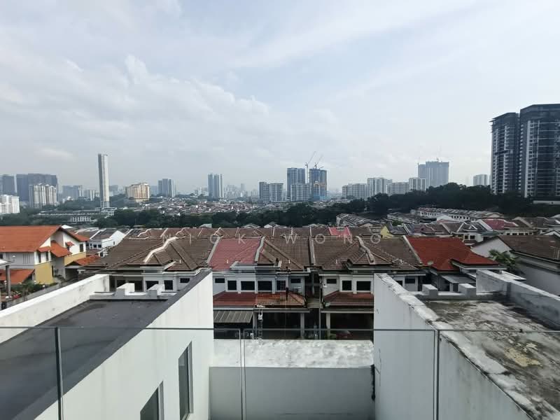 Rumah Teres 4 Tingkat untuk Disewa di Happy Garden (Kuchai Lama) - Nick Wong - Exterior - PropertyGuru.com.my