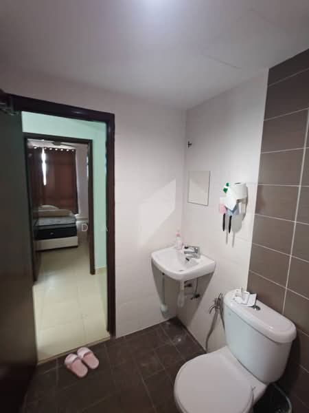 Condominium for Sale at Villa Park - David Ng - Bathroom - PropertyGuru.com.my