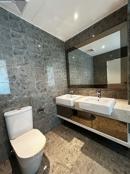 Servis Apartment untuk Disewa di Dorsett Residences Sri Hartamas - Lai Yat Foo - Bathroom - PropertyGuru.com.my