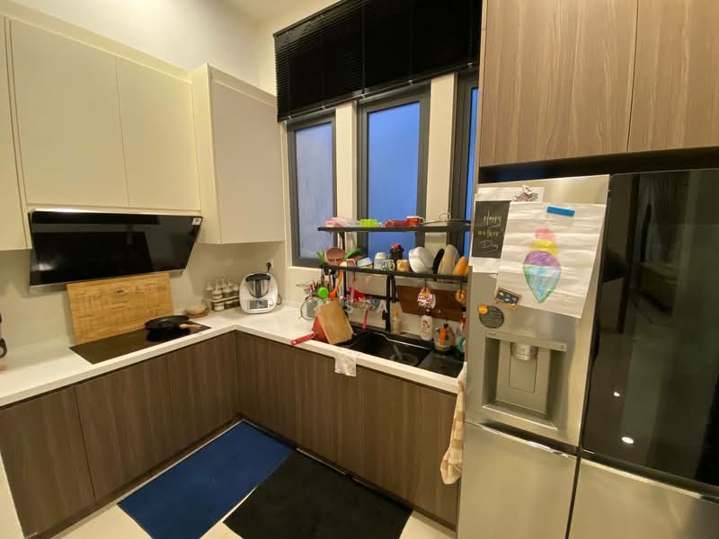 Condominium for Sale at Henna Residence  @ The Quartz WM - Elisa . - Kitchen - PropertyGuru.com.my