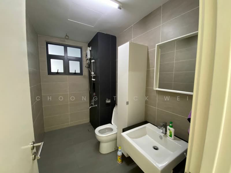 Condominium for Sale at Ascenda Residence @ Skyarena - Choong Teck Wei - Bathroom - PropertyGuru.com.my