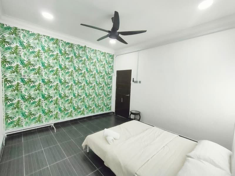 Rumah Banglo untuk Dijual di Seksyen 9 (Shah Alam) - Nurain . - Bedroom - PropertyGuru.com.my