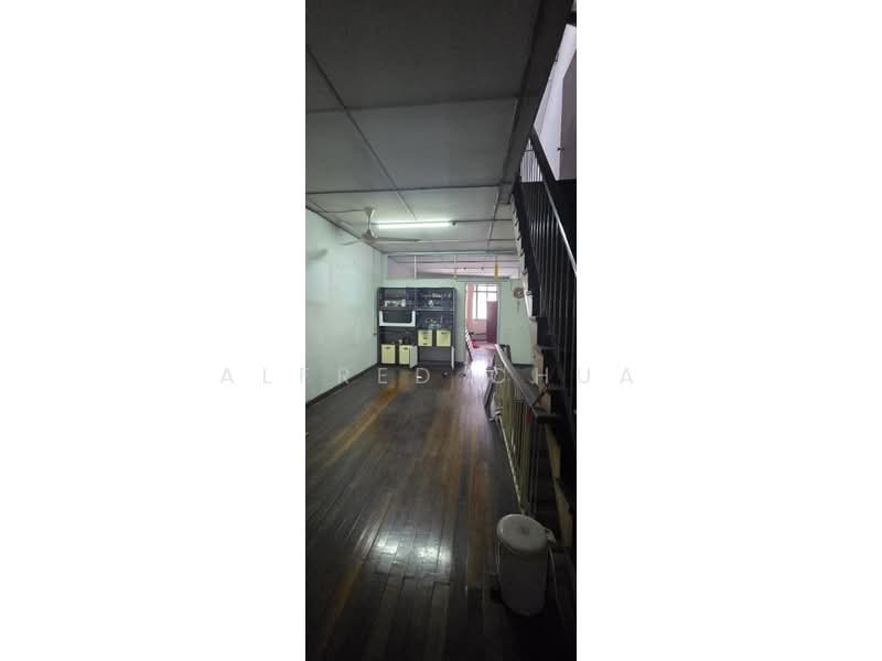 Untuk Dijual - Wayang Street, Kuching