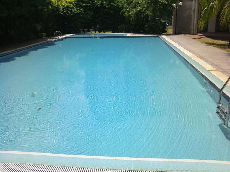 Pangsapuri untuk Dijual di Nipah Emas - Mervyn Seah - Pool - PropertyGuru.com.my