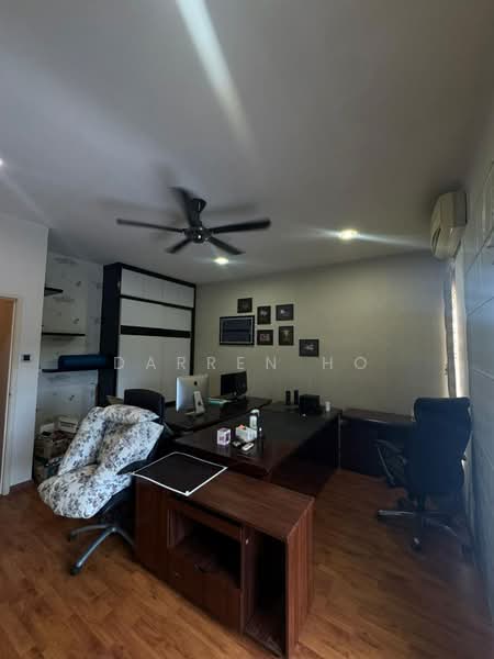 2.5-storey Terraced House for Sale in Bandar Seri Alam (Masai) - Darren Ho - Study - PropertyGuru.com.my