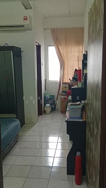 1-storey Terraced House for Sale in Rembau (Negeri Sembilan) - Ebanesar Jeevarathnam - Interior - PropertyGuru.com.my