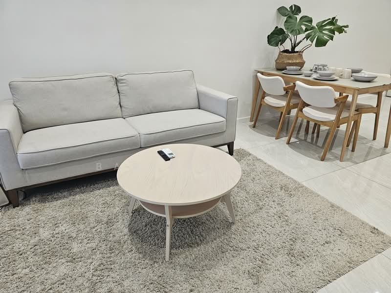 Servis Apartment untuk Disewa di Quill Residence - Barbara Ngu - Living Room - PropertyGuru.com.my