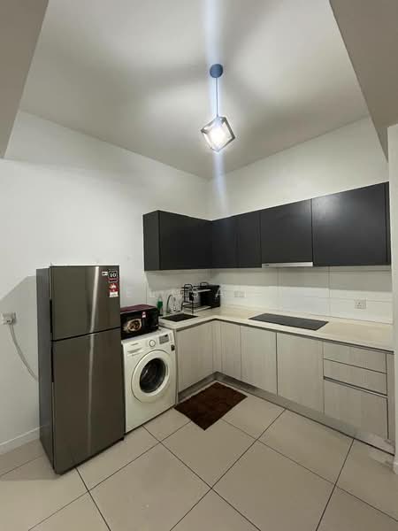 Servis Apartment untuk Disewa di Lexa Residence @ The Quartz WM - Elisa . - Kitchen - PropertyGuru.com.my