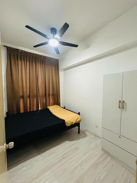 Servis Apartment untuk Disewa di Lexa Residence @ The Quartz WM - Elisa . - Bedroom - PropertyGuru.com.my