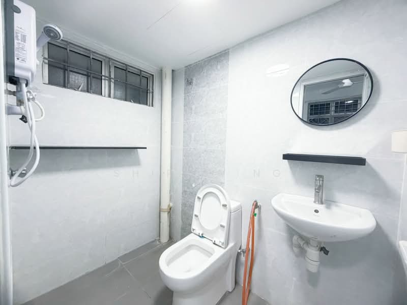 Pangsapuri untuk Disewa di Kenanga Apartment - Shirley Ng - Bathroom - PropertyGuru.com.my
