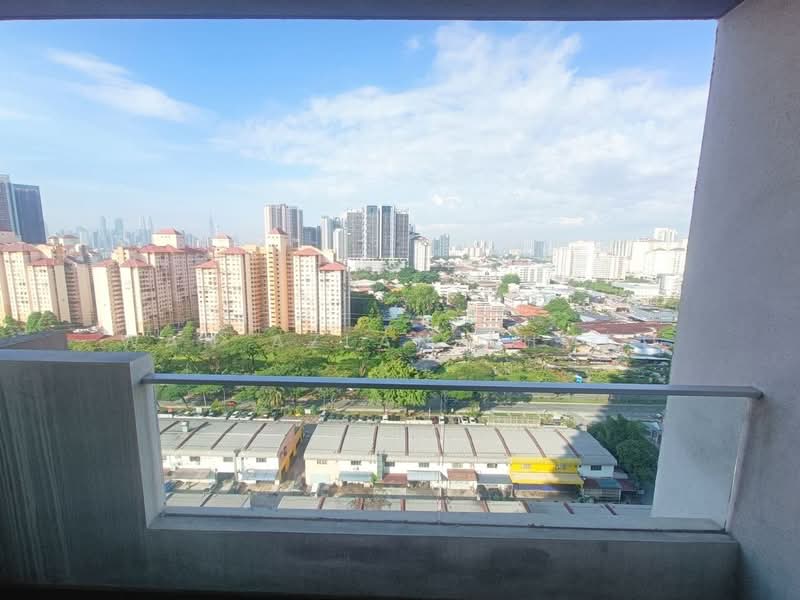 Servis Apartment untuk Dijual di Platinum Lake PV 21 - Wan Azlan Ahmad - View - PropertyGuru.com.my