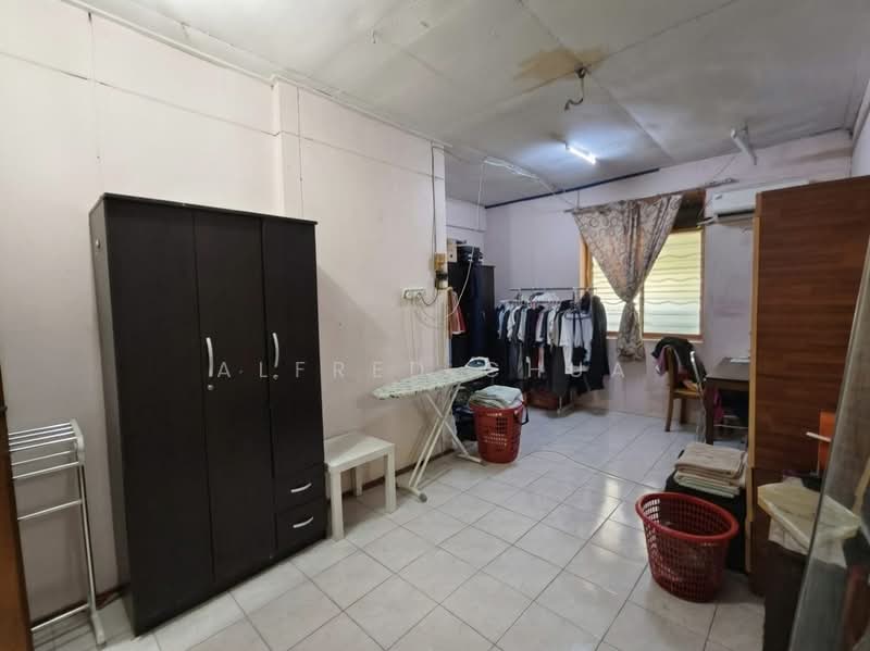 1-storey Terraced House for Sale in Kampung Kenyalang Park (Kuching) - Alfred Chua - Interior - PropertyGuru.com.my