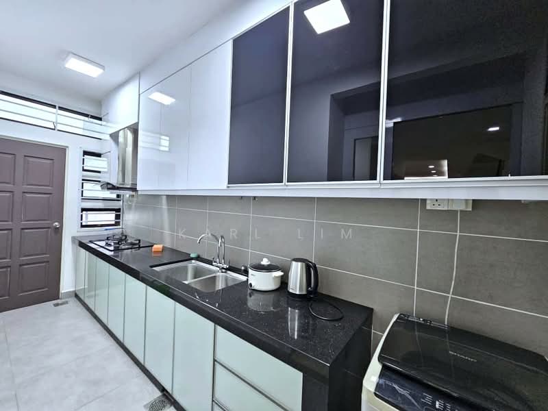 Cluster House for Sale in Taman Ungku Tun Aminah (Skudai) - Karl Lim - Kitchen - PropertyGuru.com.my