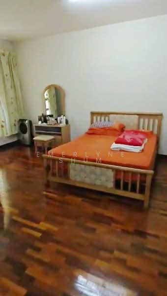 3-storey Terraced House for Sale in Mutiara Bukit Jalil (Bukit Jalil) - Emerlyne Shum - Bedroom - PropertyGuru.com.my