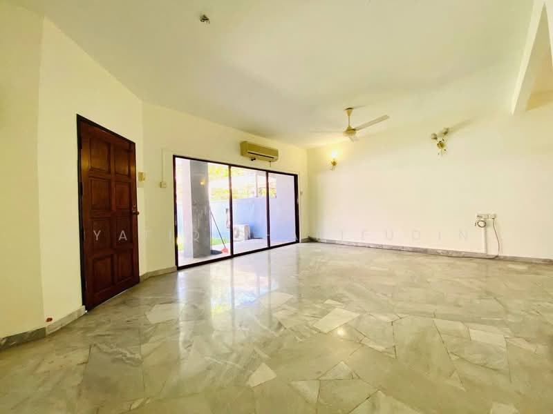 2-storey Terraced House for Sale in Tropicana (Petaling Jaya) - Syafiq Sharifudin - Living Room - PropertyGuru.com.my
