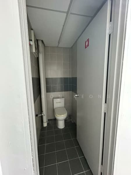 Shop / Office for Rent in Puchong (Selangor) - Ng Hon Keong - Bathroom - PropertyGuru.com.my
