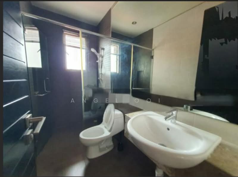 Rumah Berkembar untuk Dijual di Sri Hartamas (Kuala Lumpur) - Angel Ooi - Bathroom - PropertyGuru.com.my