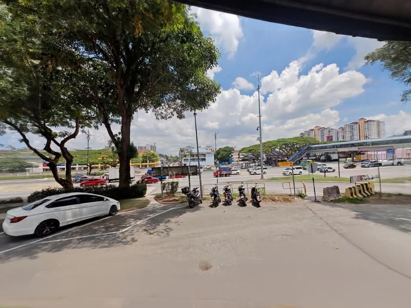 Shop for Rent in Taman Johor (Tampoi) - Kent Tan - Exterior - PropertyGuru.com.my