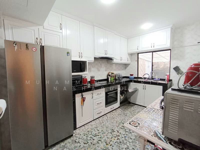 2-storey Terraced House for Sale in Ampang Jaya (Ampang) - Muhammad Zhariff Nasharudin - Kitchen - PropertyGuru.com.my