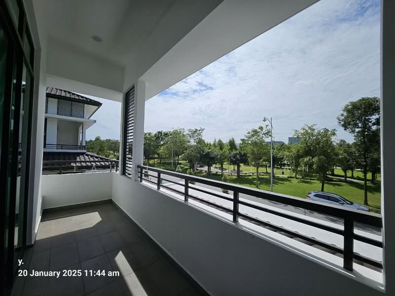 Semi-Detached House for Sale in Eco Majestic (Semenyih) - Fauzi Abdullah - Balcony - PropertyGuru.com.my