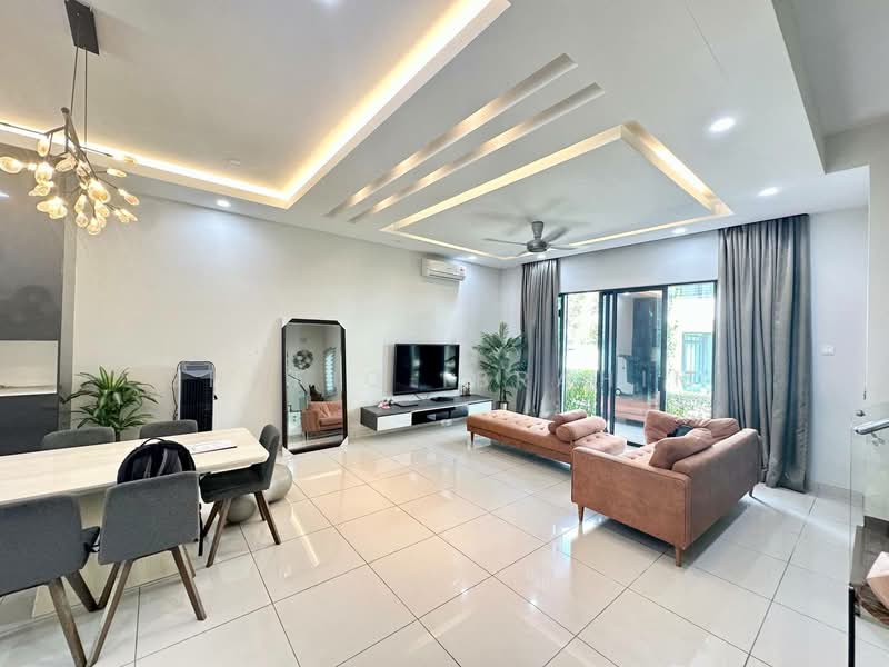 Rumah Teres untuk Dijual di Kajang (Selangor) - Shafiq Ibrahim - Living Room - PropertyGuru.com.my
