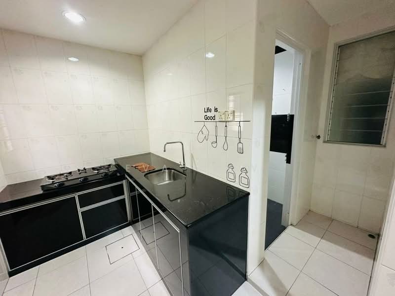 Rumah Teres 2 Tingkat untuk Dijual di Taman Sri Pulai Perdana (Skudai) - Eva Siow - Kitchen - PropertyGuru.com.my