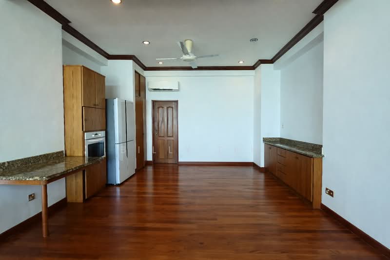 Kondominium untuk Dijual di Sri Golden Bay Condominium - Billy Teh - Interior - PropertyGuru.com.my