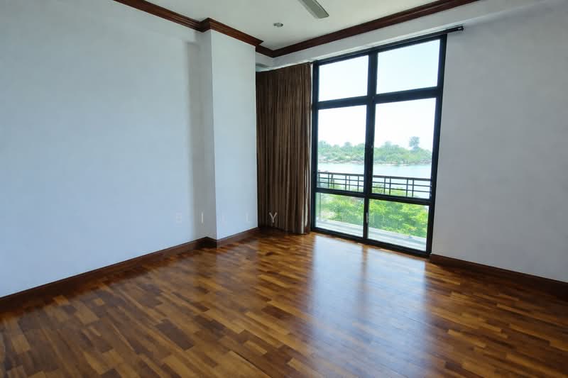 Kondominium untuk Dijual di Sri Golden Bay Condominium - Billy Teh - PropertyGuru.com.my