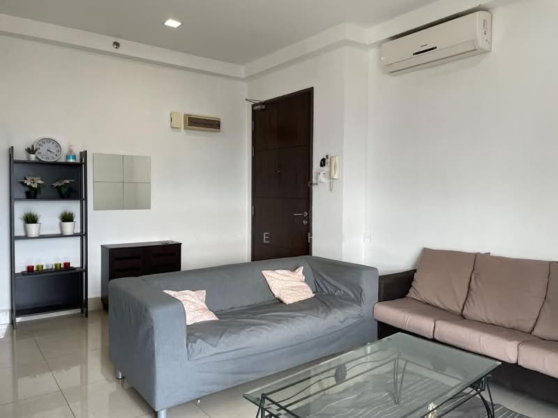 Kondominium untuk Disewa di Shaftsbury Residence - Kylie Hoh - Living Room - PropertyGuru.com.my