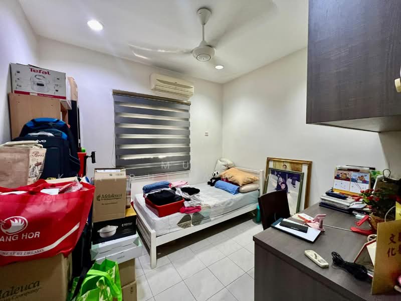 2-storey Terraced House for Sale in Setia Impian (Setia Alam) - Muhd Khairulnawawi Kamaruddin - Bedroom - PropertyGuru.com.my