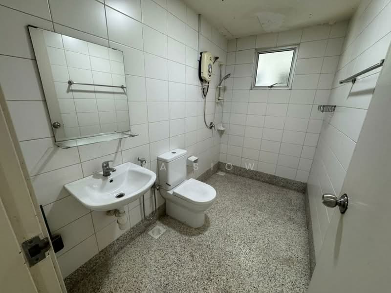 Service Residence for Sale at Greenfield Regency - Eva Siow - Bathroom - PropertyGuru.com.my