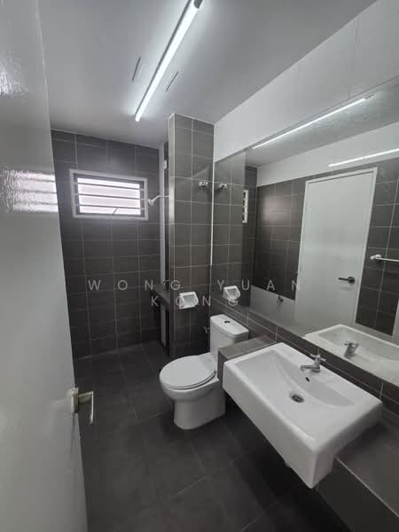 Rumah Teres 2 Tingkat untuk Disewa di Klang (Selangor) - Wong Yuan Kong - Bathroom - PropertyGuru.com.my