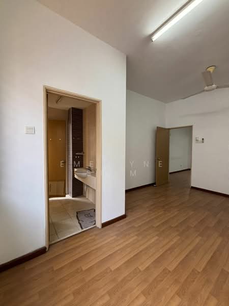 3-storey Terraced House for Sale in Mutiara Bukit Jalil (Bukit Jalil) - Emerlyne Shum - Interior - PropertyGuru.com.my