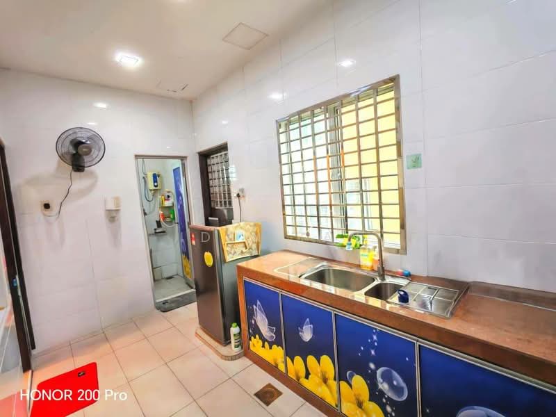 Rumah Teres 2 Tingkat untuk Dijual di Nusa Sentral (Iskandar Puteri (Nusajaya)) - Iden Tan - Kitchen - PropertyGuru.com.my