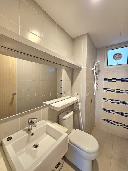 Kondominium untuk Disewa di i-Santorini - Elaine Yeo - Bathroom - PropertyGuru.com.my