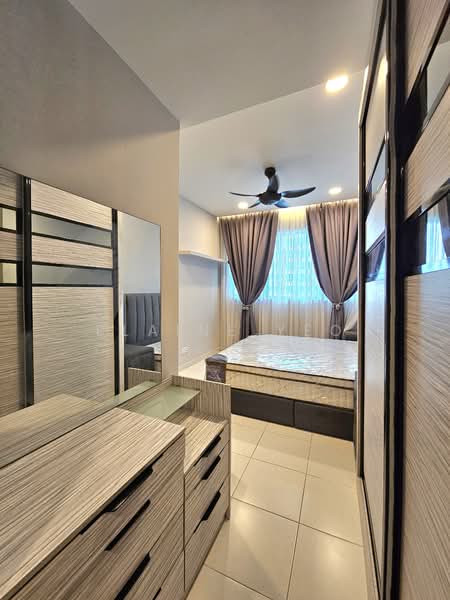 Kondominium untuk Disewa di i-Santorini - Elaine Yeo - Bedroom - PropertyGuru.com.my