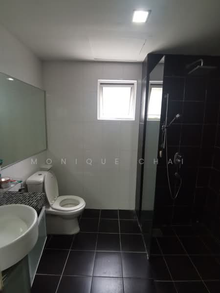 Kondominium untuk Disewa di Aston Kiara 3 - Monique Chai - Bathroom - PropertyGuru.com.my