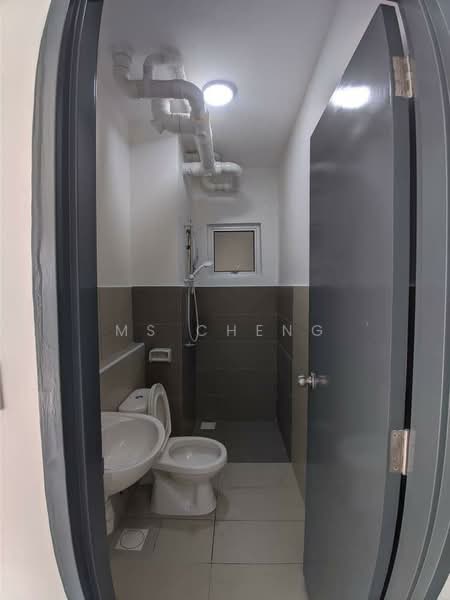 Kondominium untuk Disewa di Residensi Lanai - Ms Cheng - Bathroom - PropertyGuru.com.my