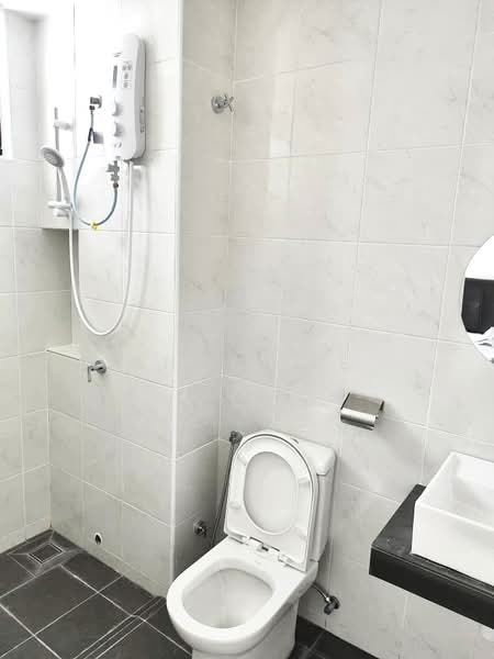 Rumah Teres 2 Tingkat untuk Disewa di Bandar Cassia (Batu Kawan) - Andy Lee - Bathroom - PropertyGuru.com.my