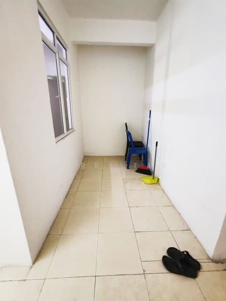 Kondominium untuk Disewa di D'Piazza - Jerry Tan - Corridor - PropertyGuru.com.my