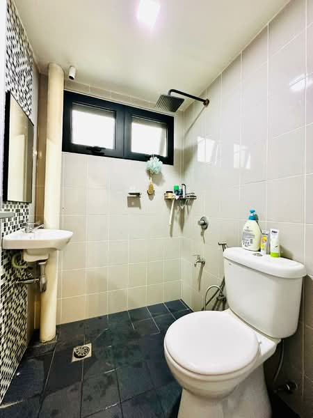 Rumah Teres 2 Tingkat untuk Dijual di Bandar Damai Perdana (Cheras) - Aivan Ng - Bathroom - PropertyGuru.com.my