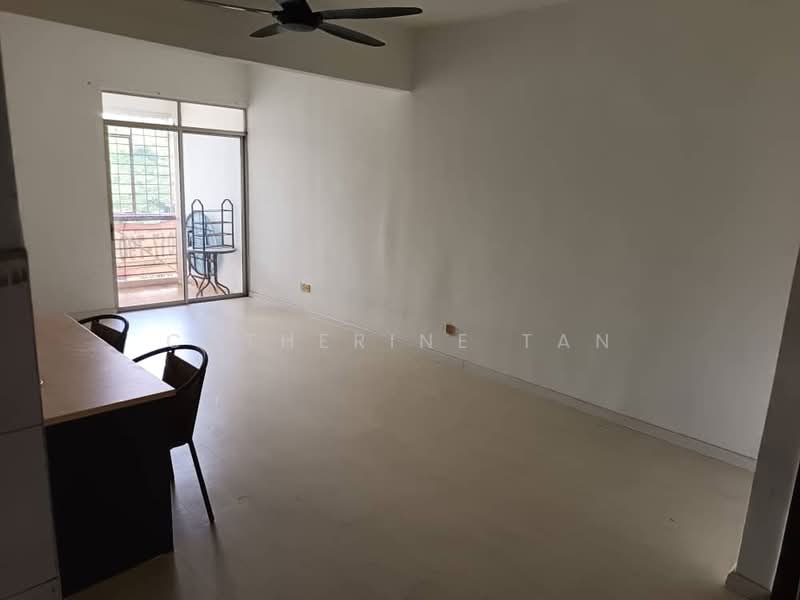 Pangsapuri untuk Disewa di Pangsapuri Daisy - Catherine Tan - Living Room - PropertyGuru.com.my